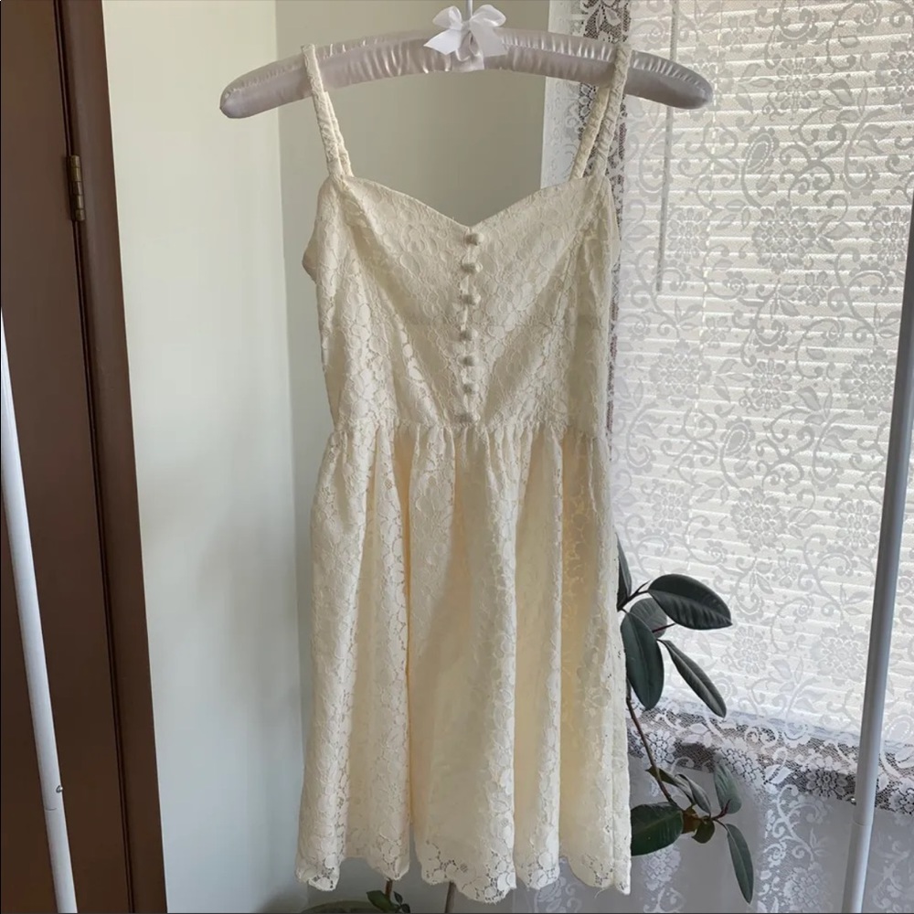 Aritzia Talula Debutante Dress